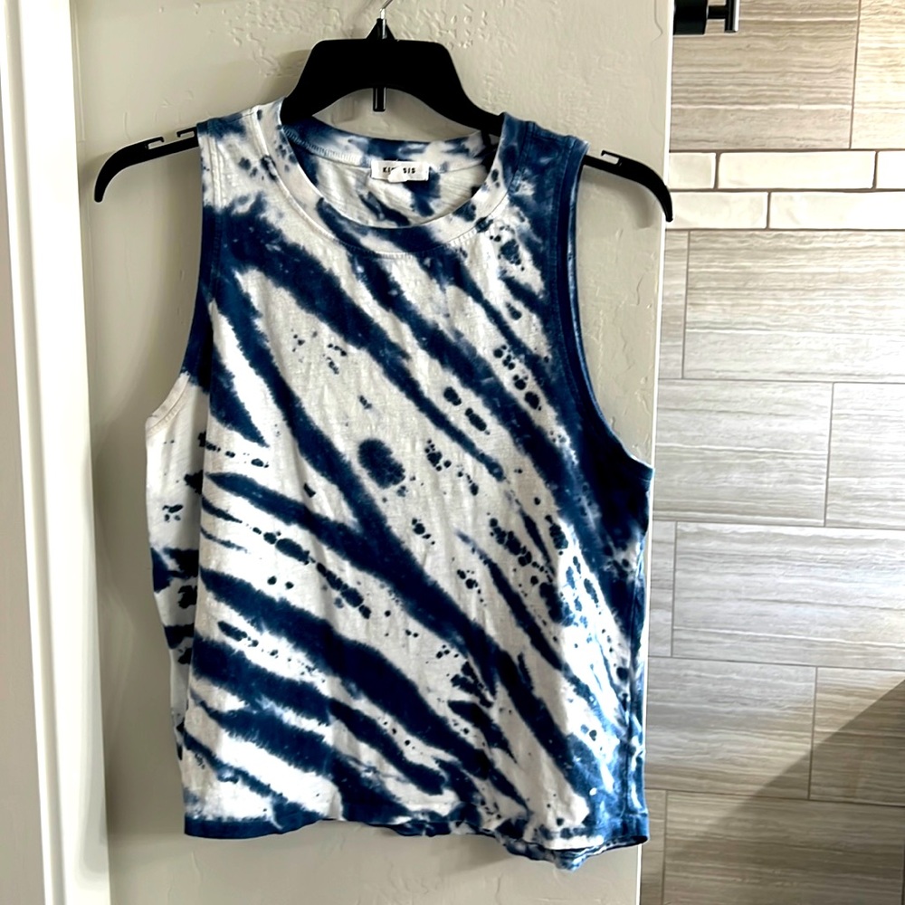 Tie dye Tee shirt tank sz XL from Dillards